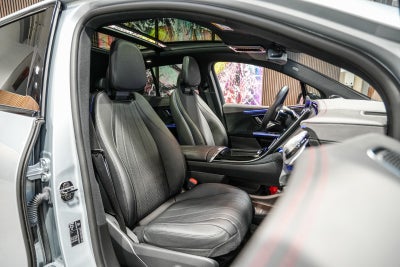 Mercedes EQE350+ SUV