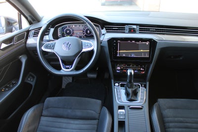 VW Passat GTE Variant DSG