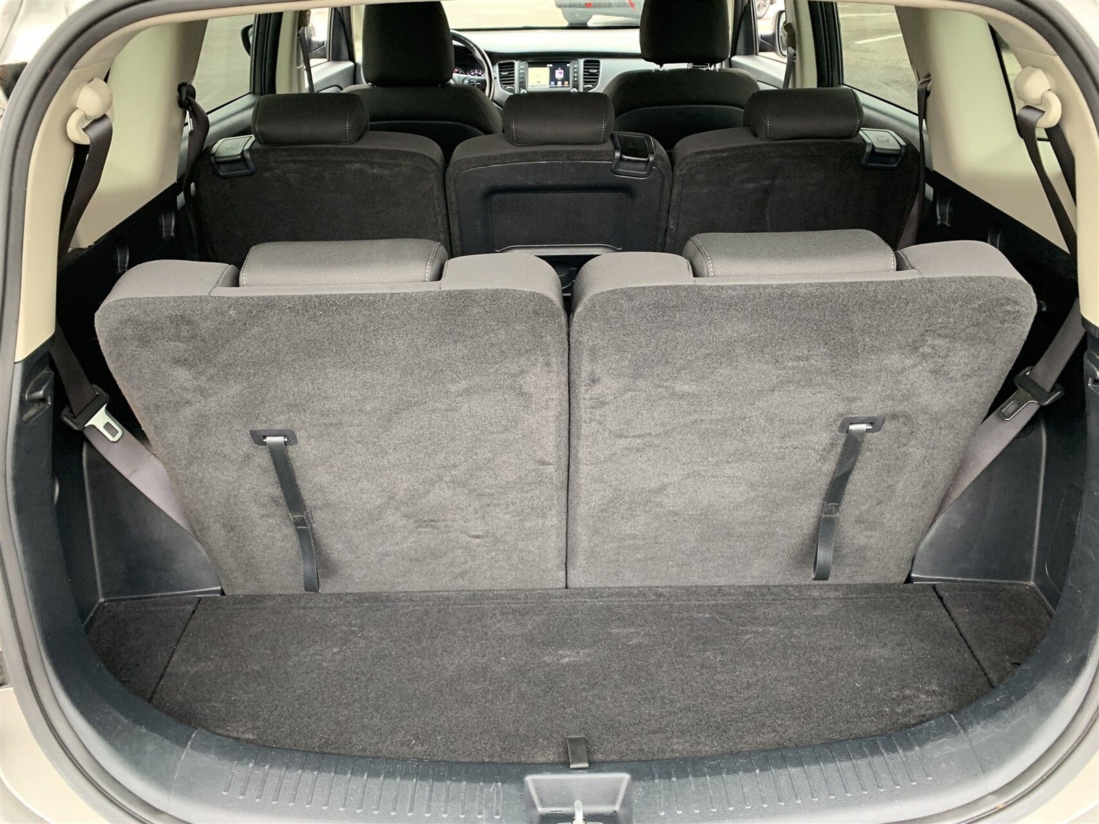 Kia Carens GDi Style 7prs