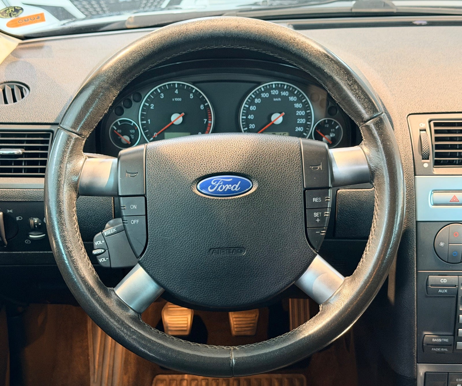 Billede af Ford Mondeo 2,0 145 Sport stc.