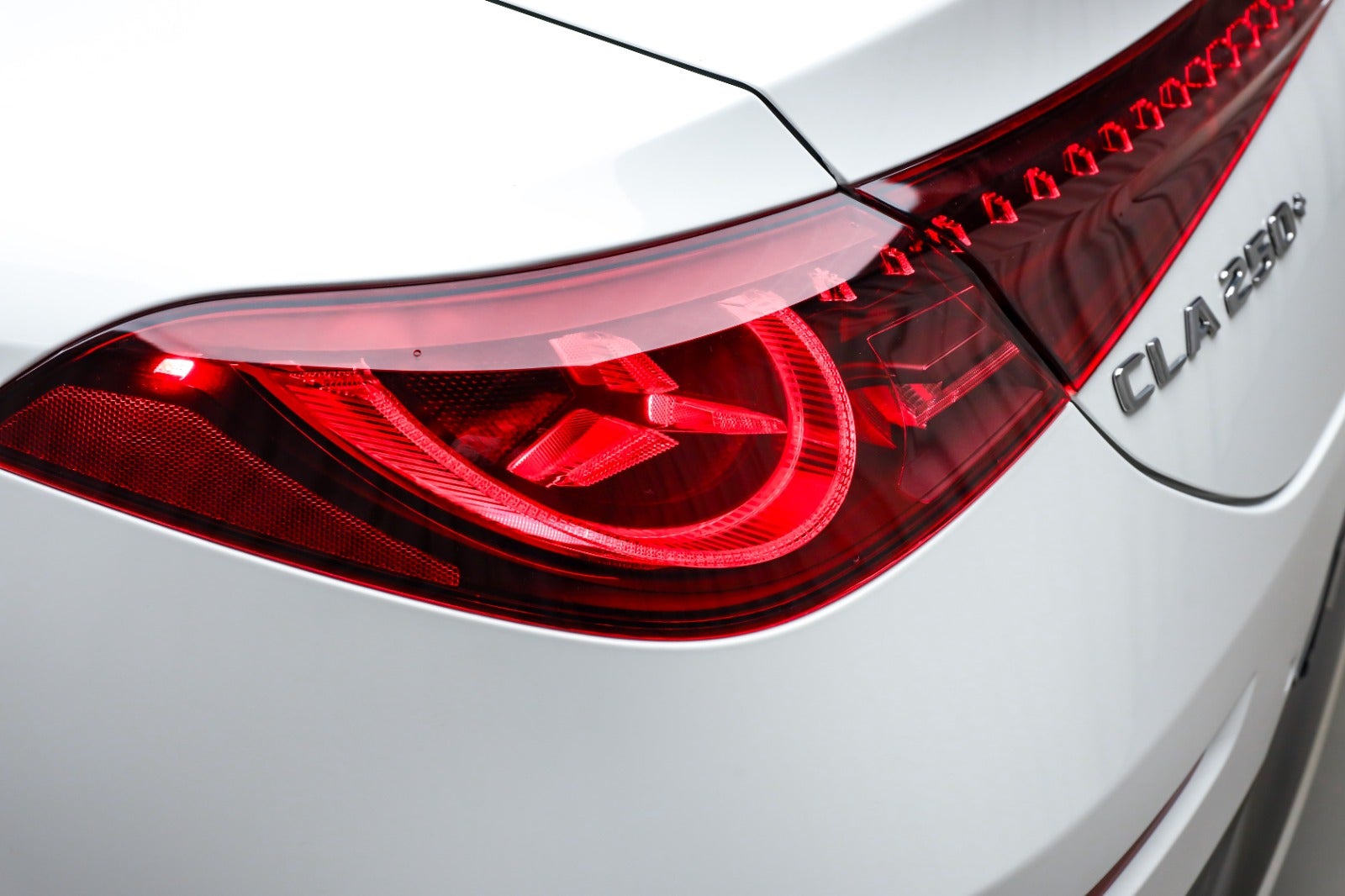 Mercedes-Benz CLA 250+