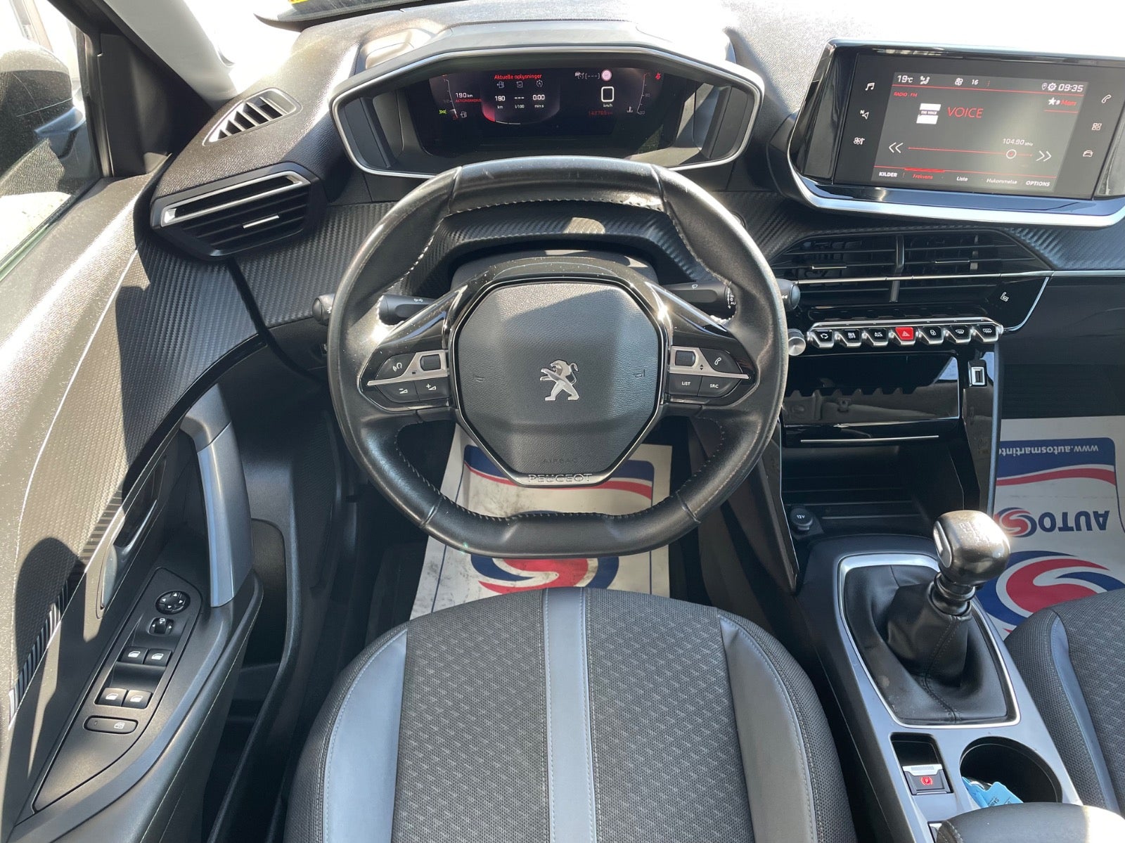 Billede af Peugeot 2008 1,5 BlueHDi 100 Allure Pack