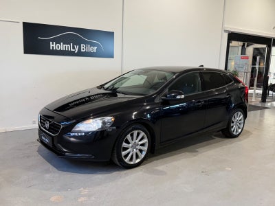 Volvo  V40 D2 115 Kinetic