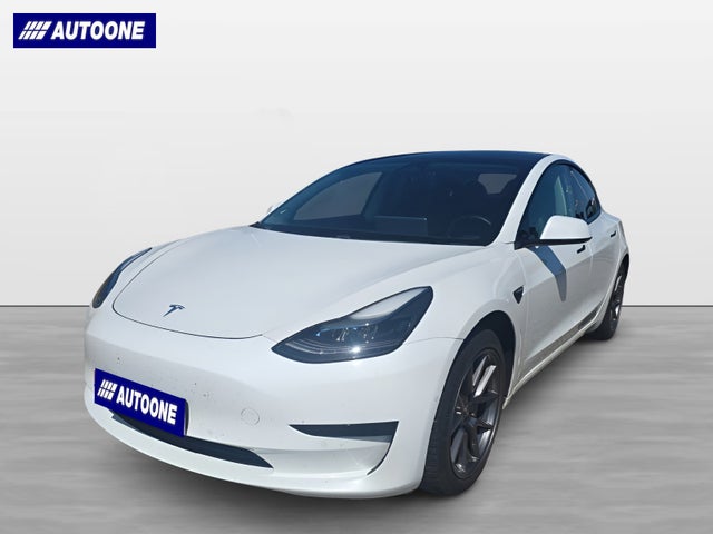 Tesla Model 3  Standard Range+ RWD
