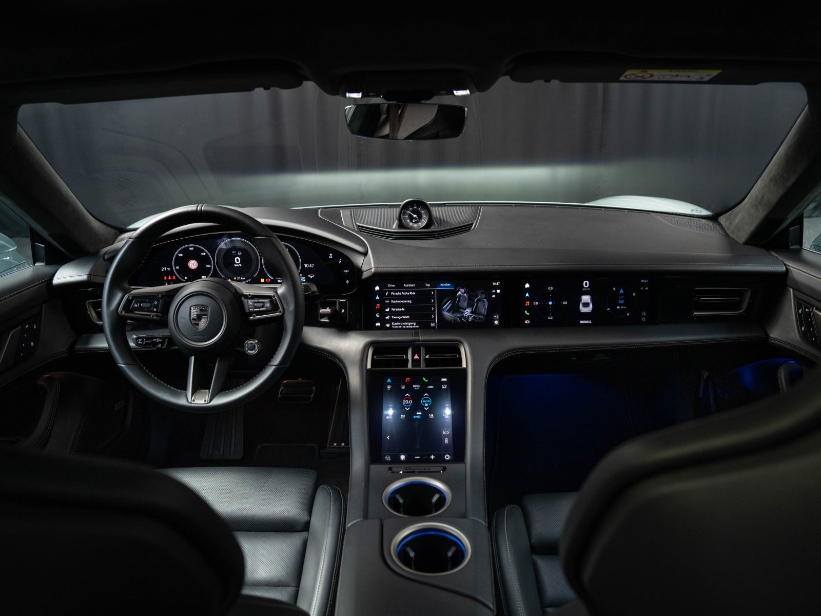 Gallery image 13 of 18