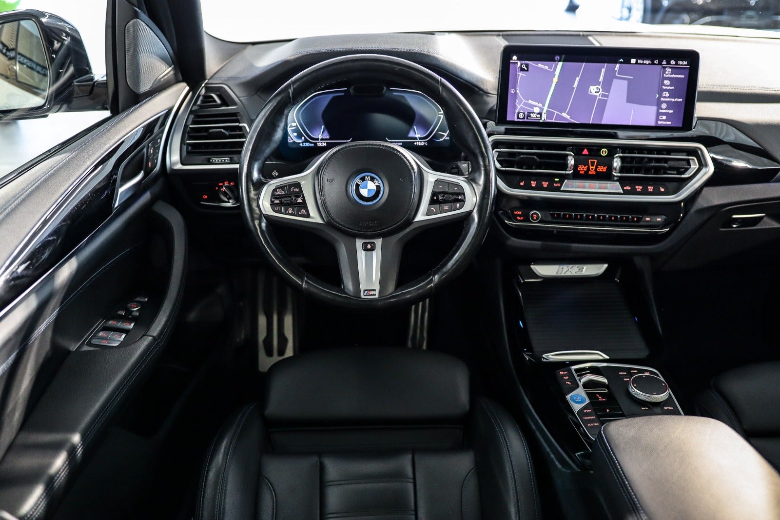 Billede af BMW iX3  Charged Plus M-Sport