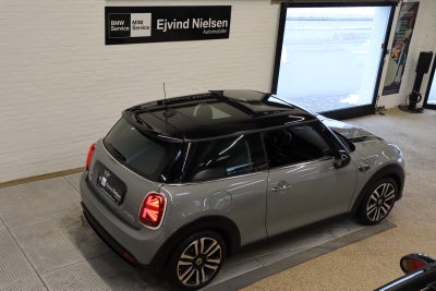 MINI Cooper SE Edition Premium Plus