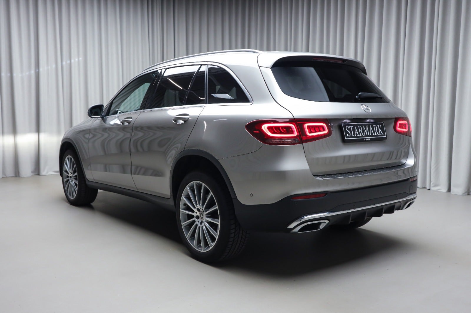 Mercedes-Benz GLC 300 de (3/8)