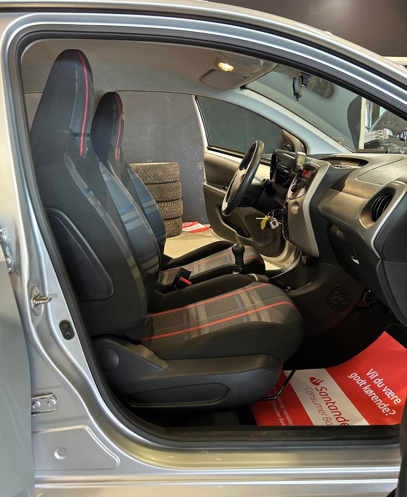 Billede af Peugeot 108 1,0 e-VTi 69 Access