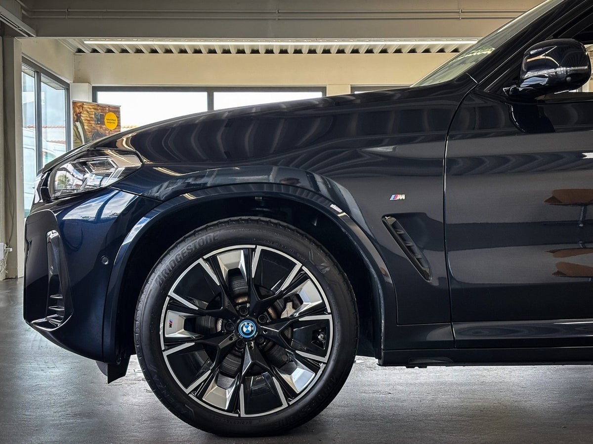 Billede af BMW iX3  Charged Plus M-Sport
