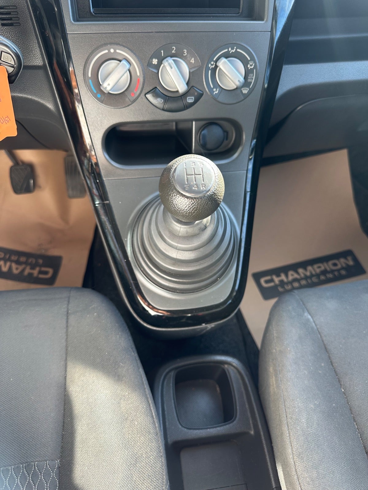 Billede af Suzuki Splash 1,0 GL