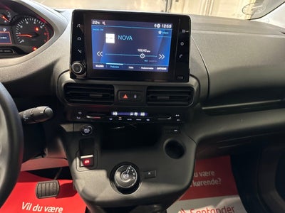 Peugeot Partner BlueHDi 130 L2V2 Ultimate EAT8 Van