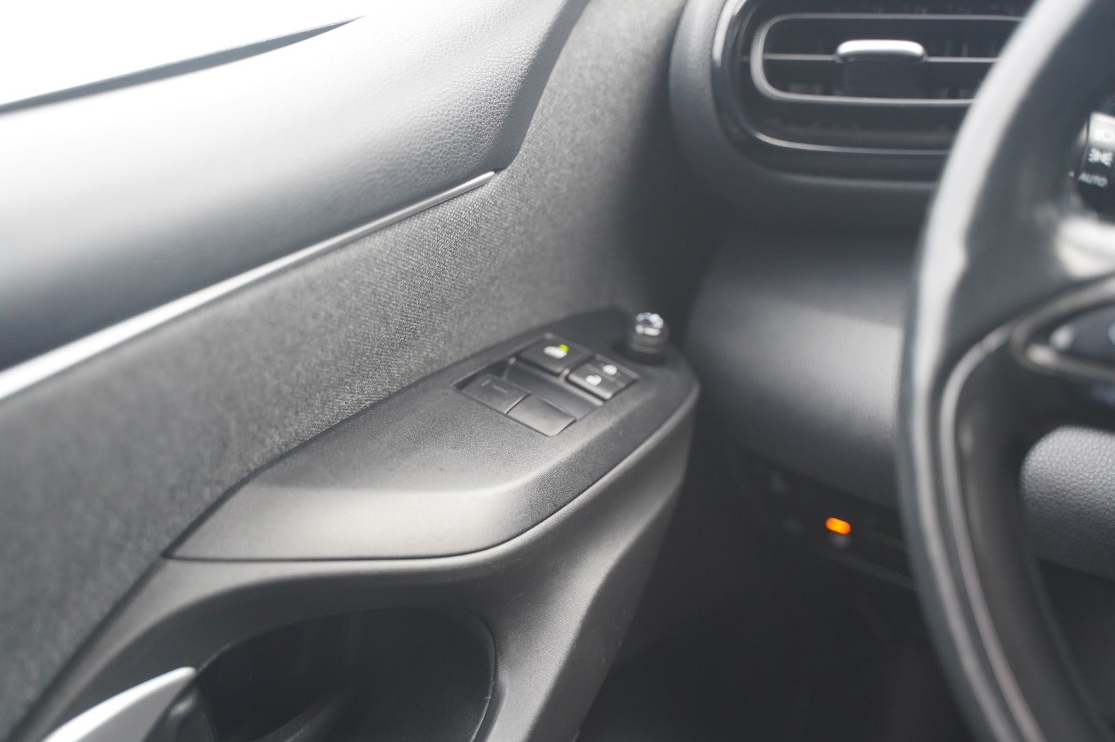 Billede af Toyota Yaris 1,5 Hybrid H2 e-CVT