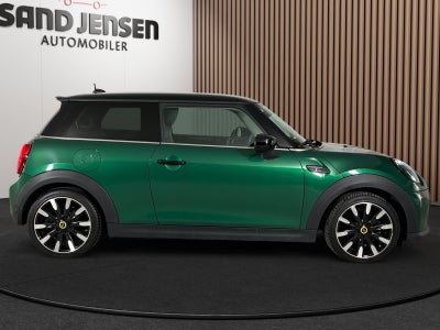MINI Cooper SE Essential