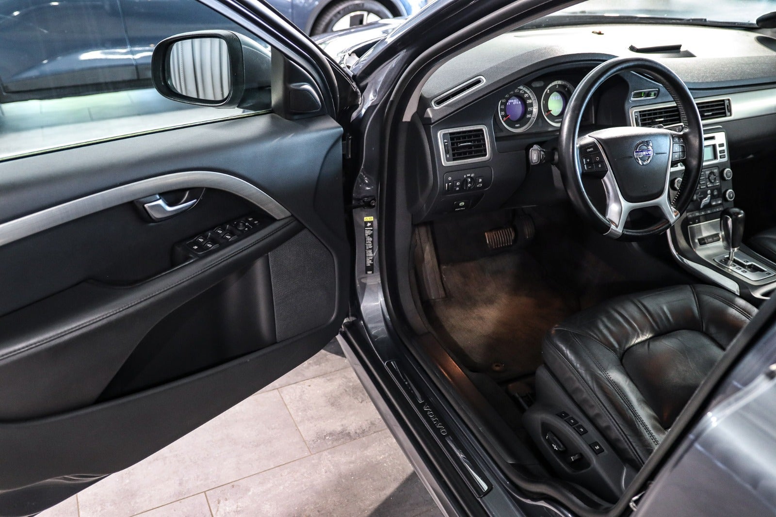 Billede af Volvo S80 2,4 D5 205 Summum aut.