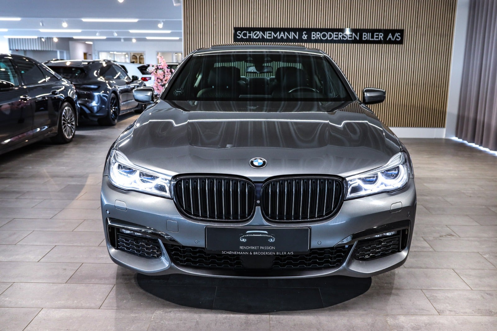 Billede af BMW 730d 3,0 M-Sport xDrive aut.