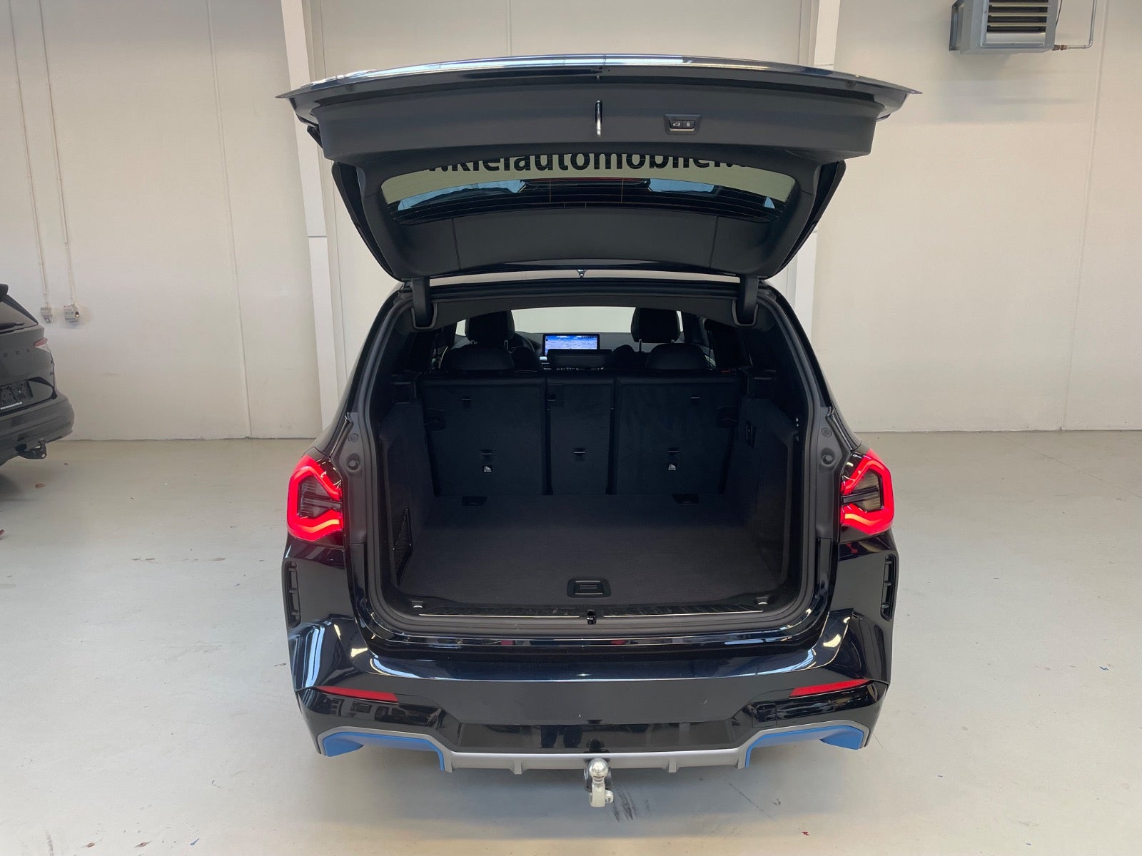 BMW iX3 Charged M-Sport
