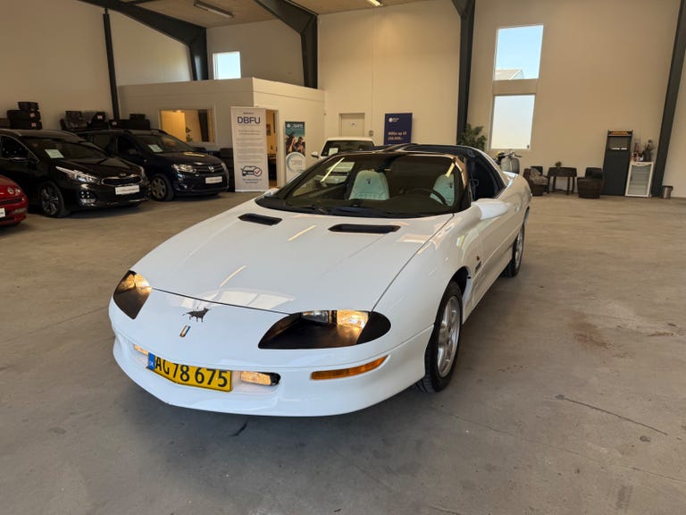 Chevrolet Camaro Z28 Targa Van