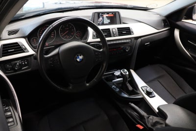 BMW 318d Touring