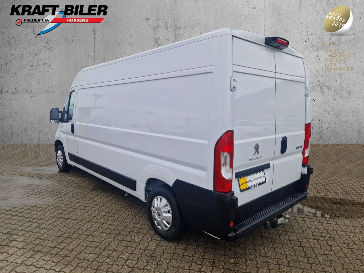 Billede af Peugeot Boxer 333 2,2 BlueHDi 140 L3H2 Premium