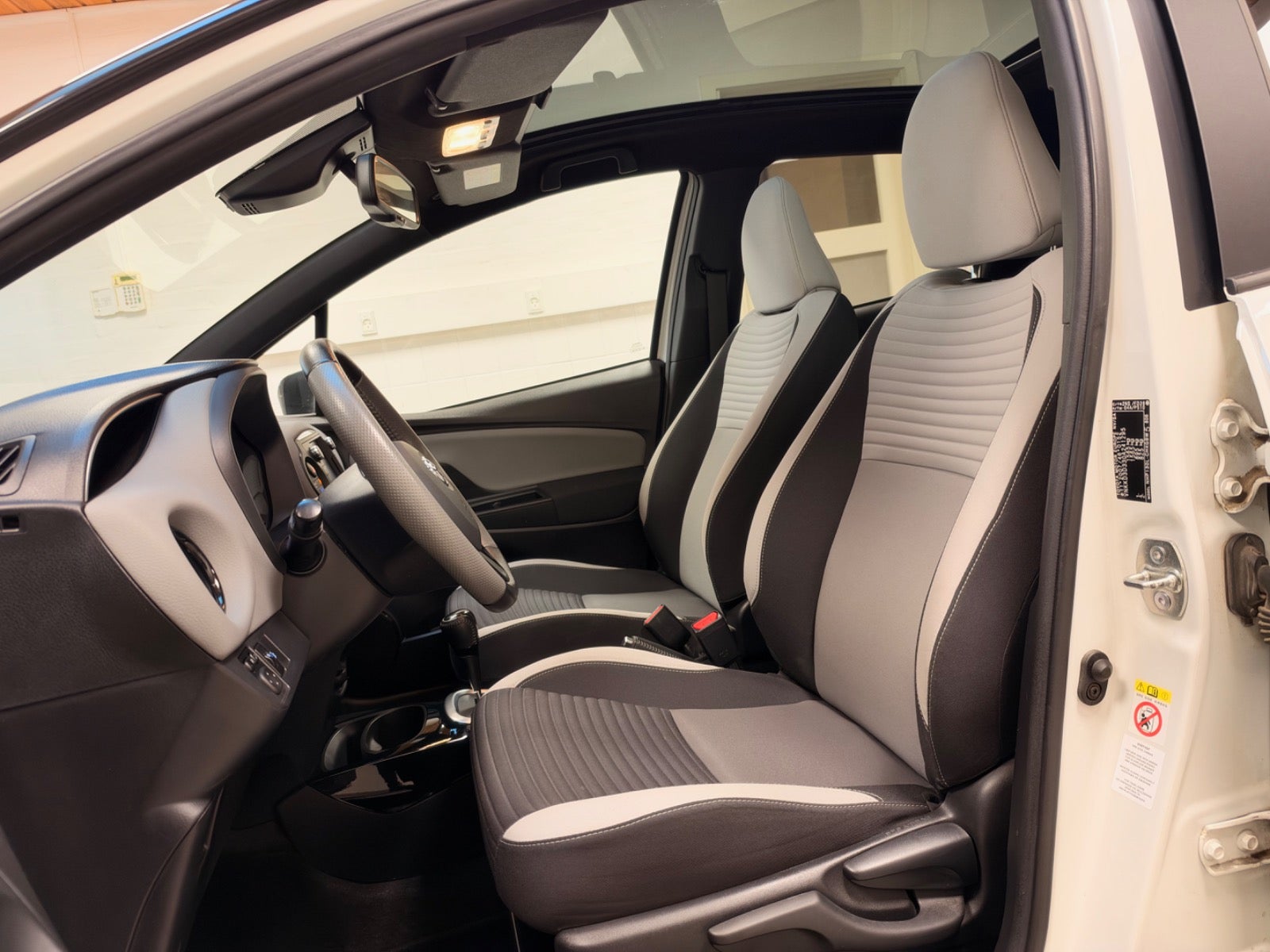Toyota Yaris, Billede 2