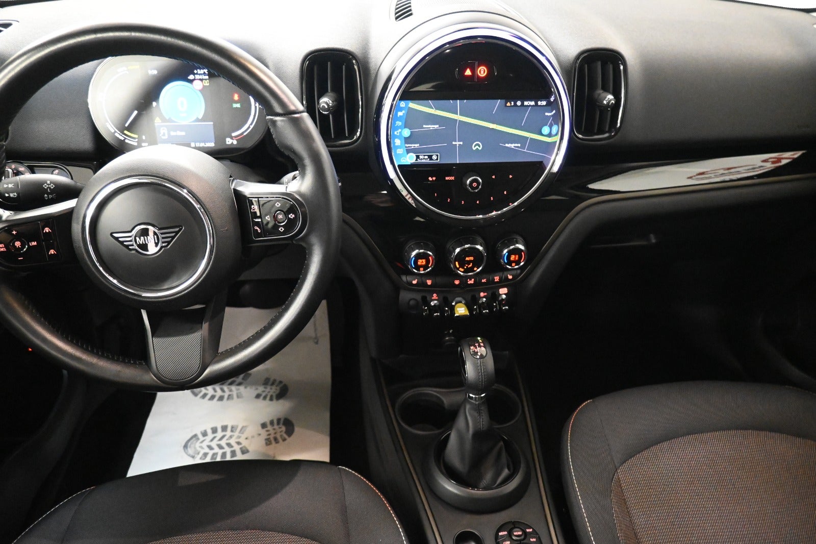 MINI Countryman Cooper SE Essential aut. ALL4
