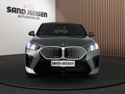 BMW iX2 xDrive30 M-Sport