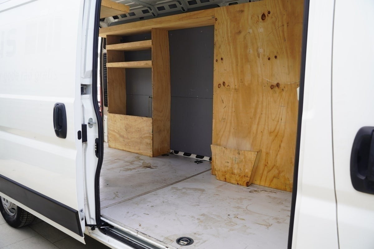 Billede af Peugeot Boxer 333 2,0 BlueHDi 130 L3H2 Premium+