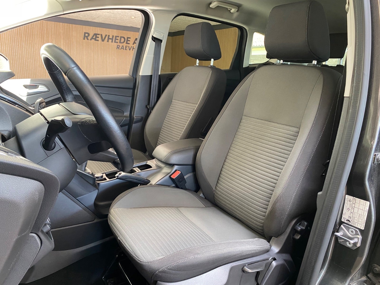 Ford C-MAX SCTi 125 Titanium – 6