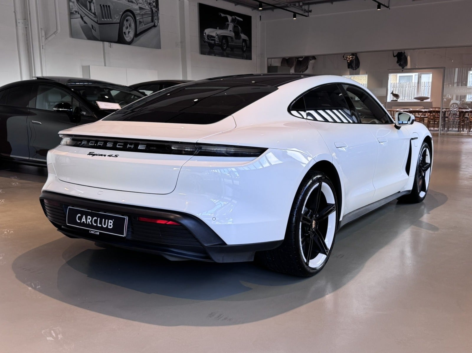Porsche Taycan 4S Performance+