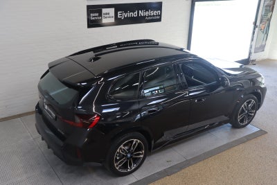 BMW iX1 xDrive30 Fully Charged