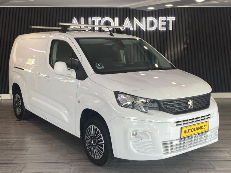 Peugeot Partner BlueHDi 100 L2V2 Grip Van