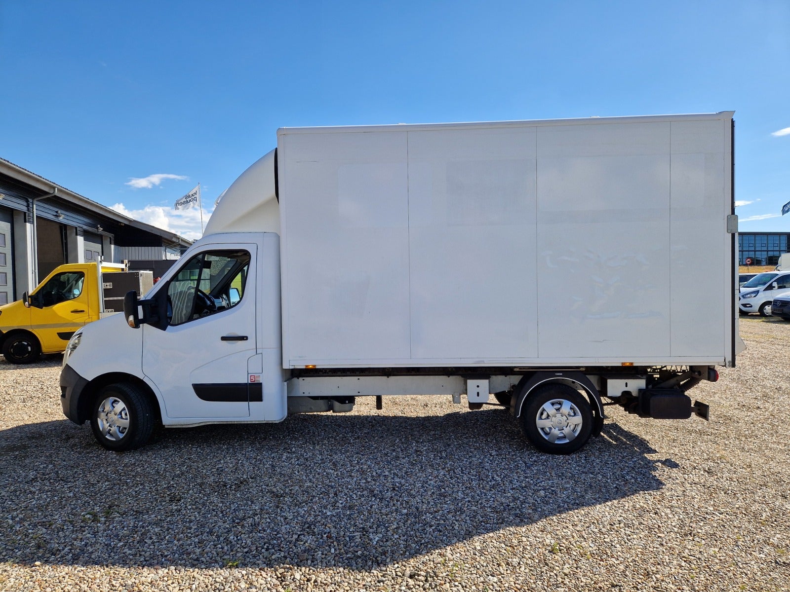 Billede af Nissan NV400 2,3 dCi 145 Alukasse m/lift