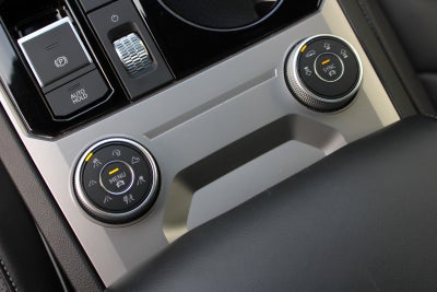 VW Touareg TDi 286 R-line aut. 4Motion Van