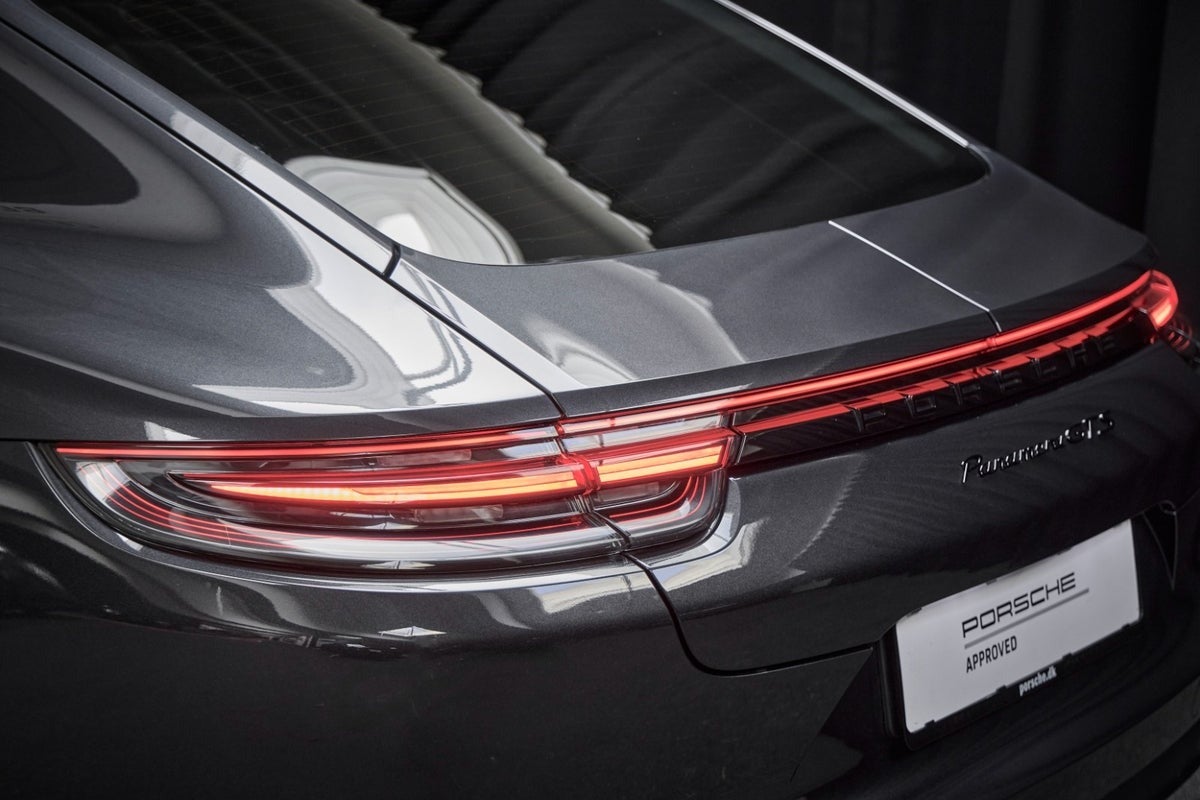 Gallery image 7 of 11