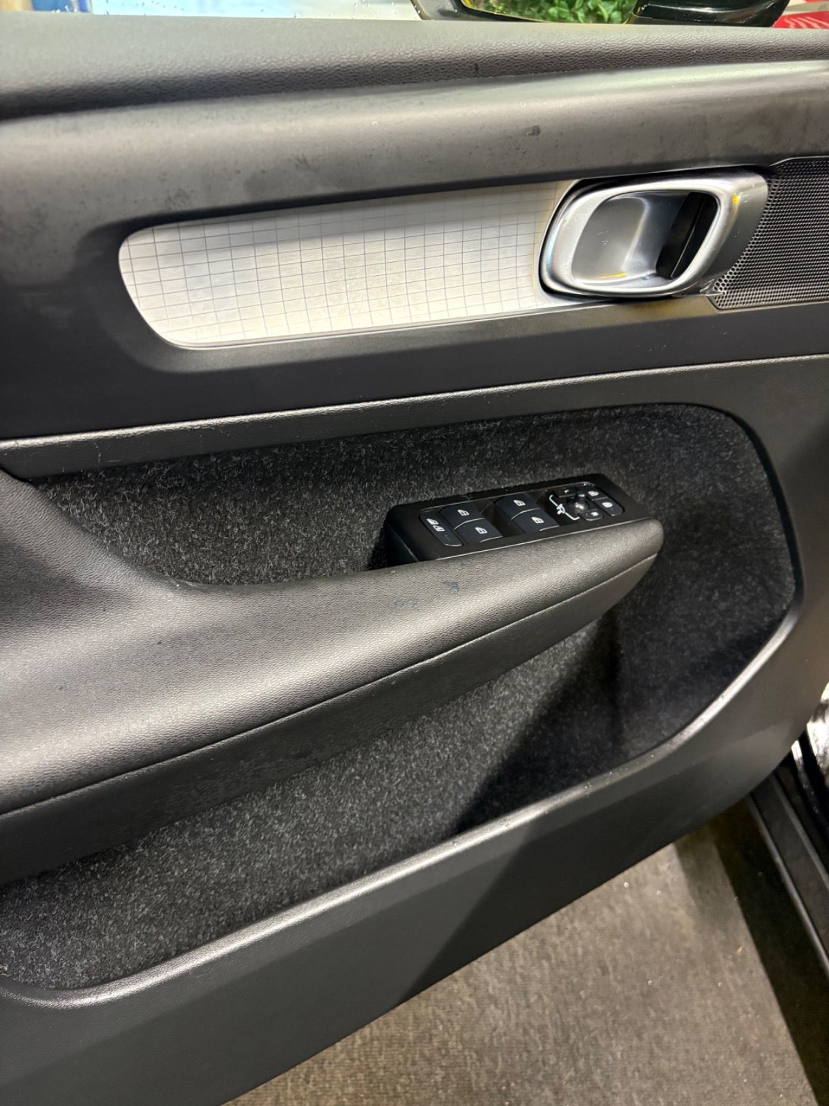 Billede af Volvo XC40 1,5 T4 ReCharge Momentum aut.
