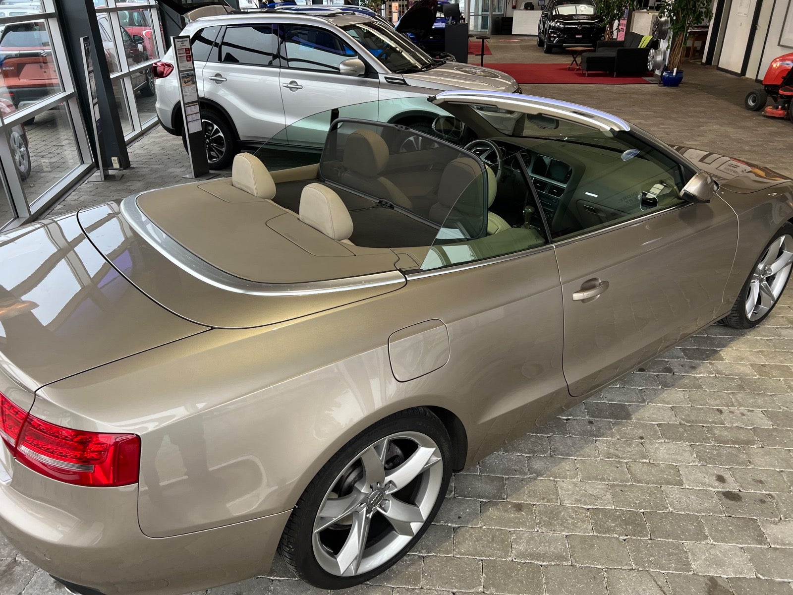 Billede af Audi A5 3,0 TDi Cabriolet quattro S-tr.