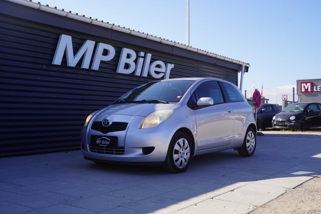 Toyota Yaris 1,3 Blue