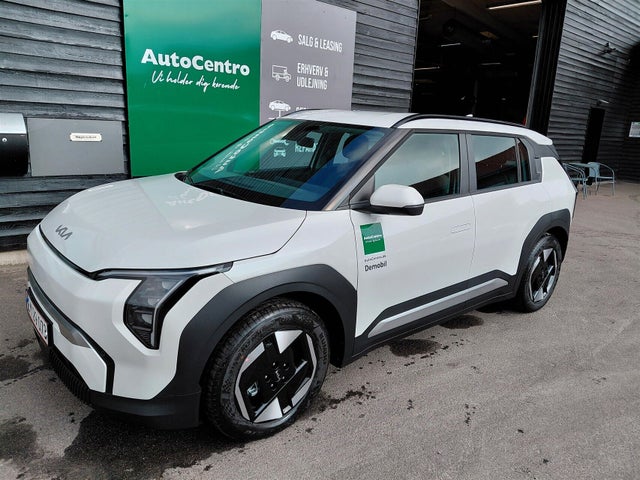 Kia EV3 Long Range Access
