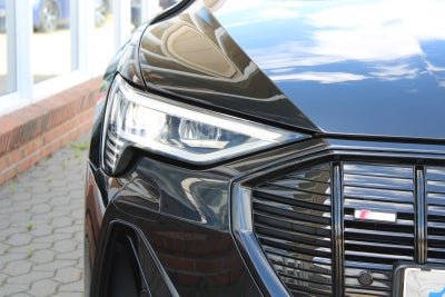 Audi e-tron Black Edition S-line quattro