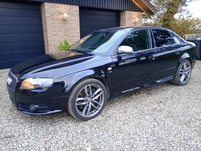 Audi S4 4,2 V8 quattro Tiptr. 4d