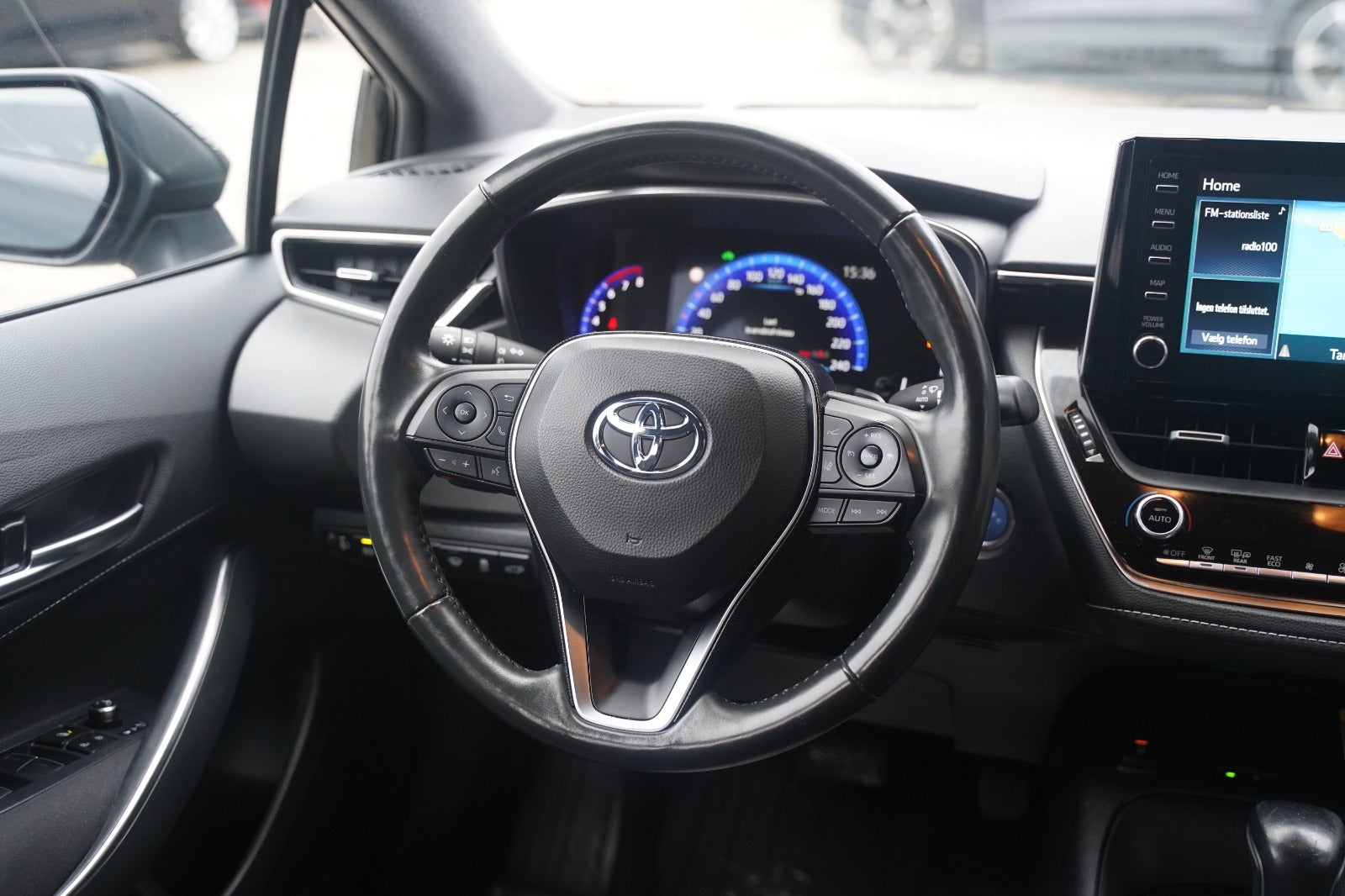 Billede af Toyota Corolla 2,0 Hybrid H3 Smart Touring Sports MDS