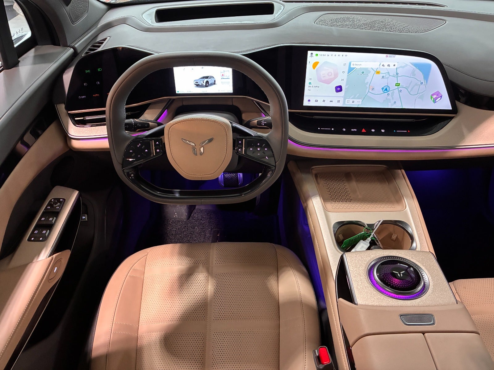 Billede af Hongqi EHS7 111 Exclusive