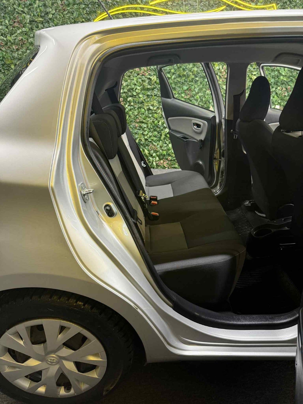 Billede af Toyota Yaris 1,0 VVT-i T1