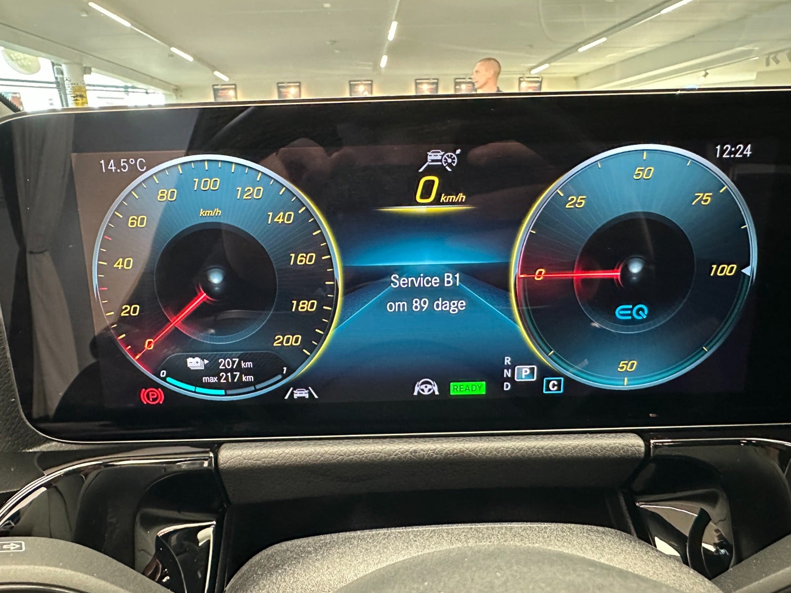 Billede af Mercedes EQA350  AMG Line 4Matic