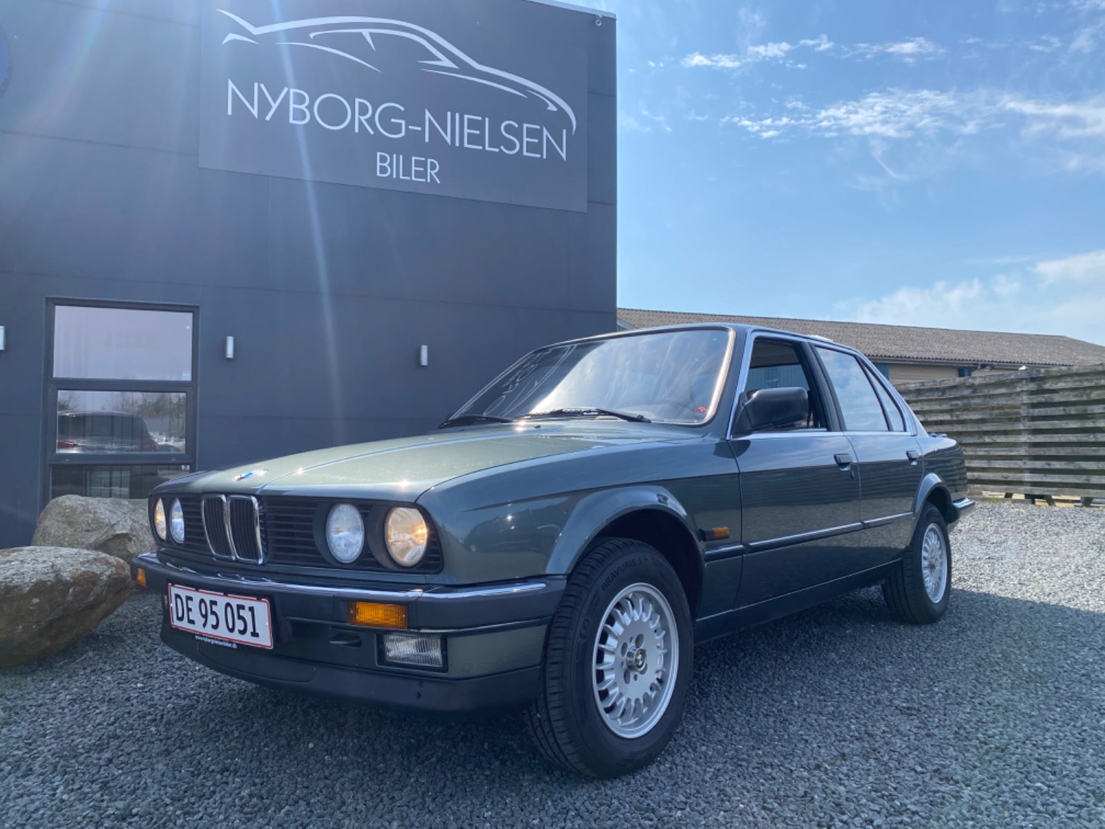 BMW 320i 2,0 