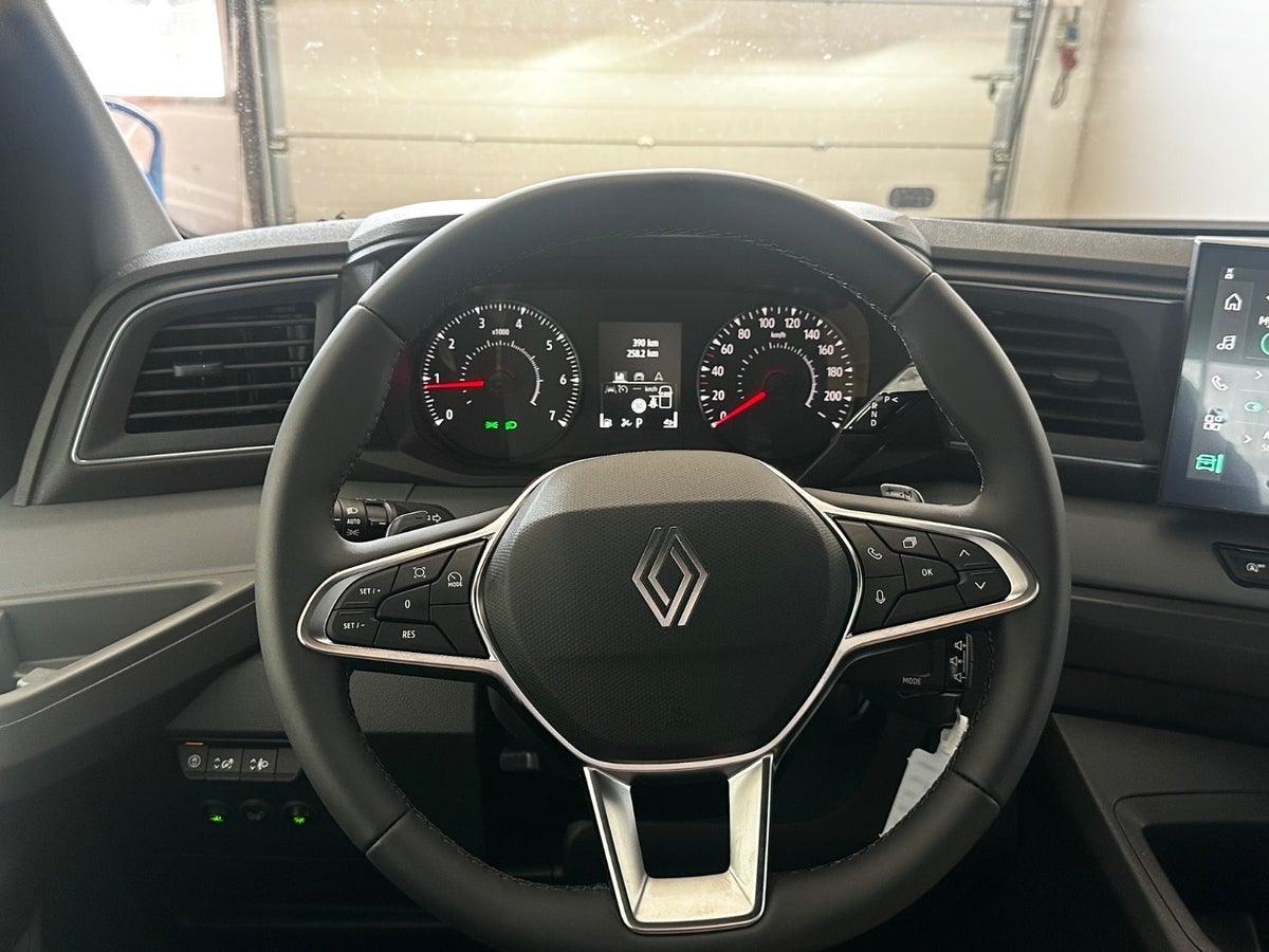 Billede af Renault Master V T35 2,0 dCi 170 L3 Chassis Tekno aut.