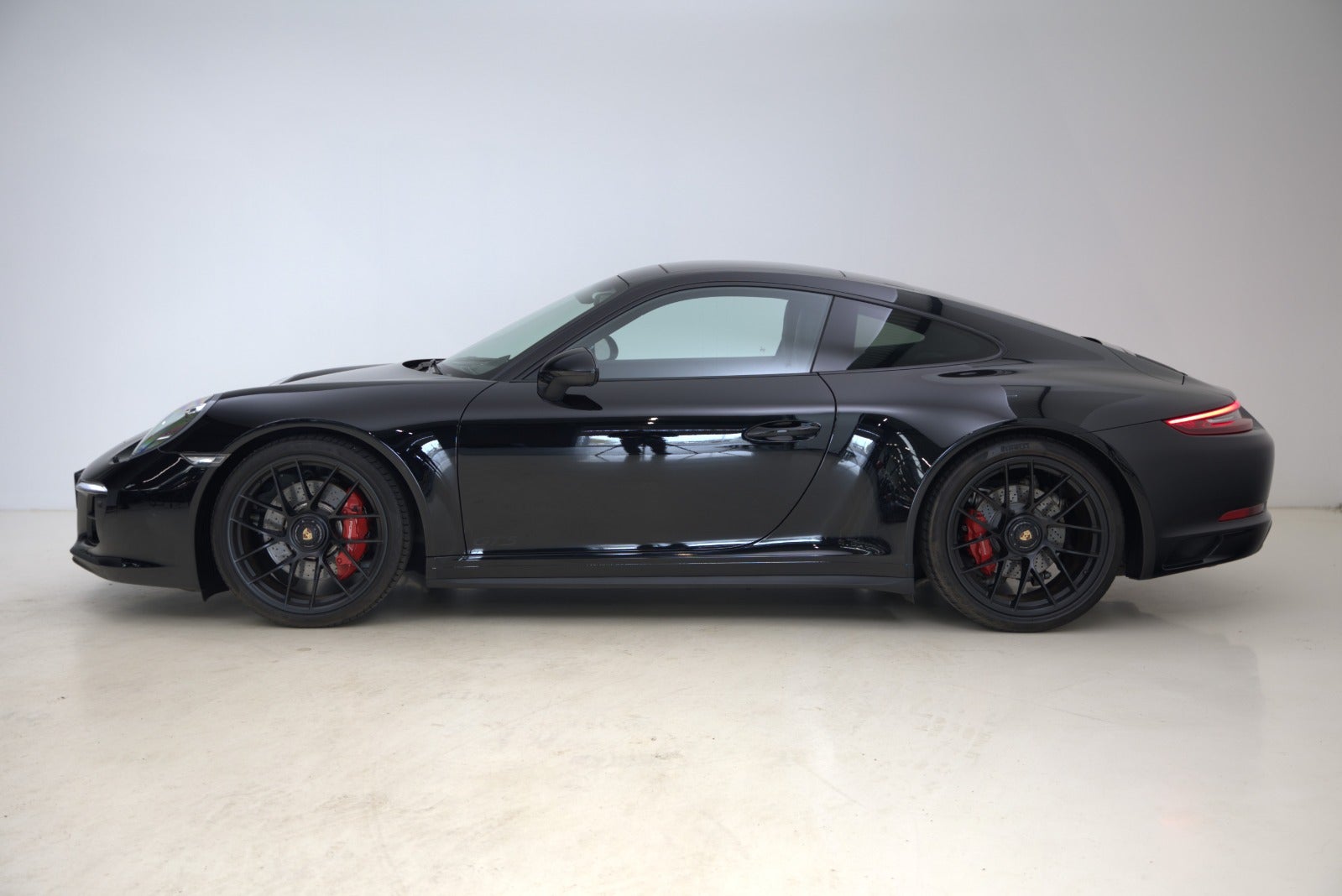 Porsche 911 Carrera 4 GTS 3,0 Coupé PDK