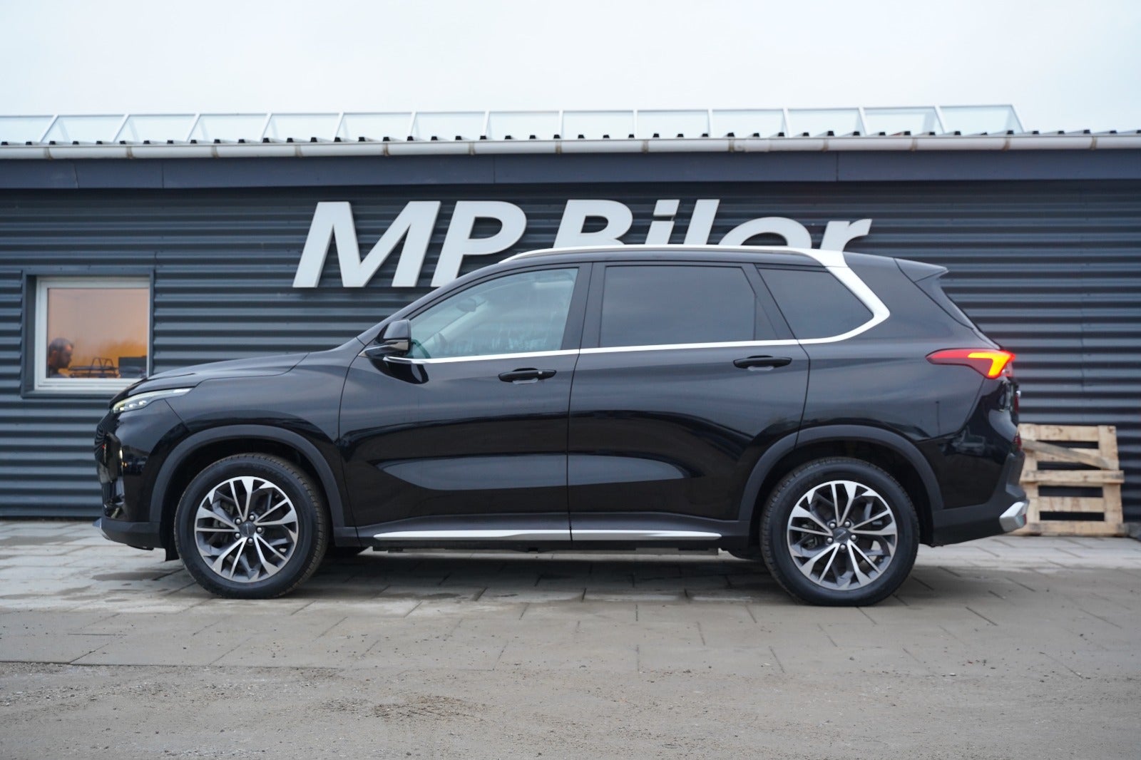 Billede af Maxus Euniq6 70 