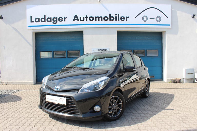 Toyota Yaris Hybrid H2 Touch CVT